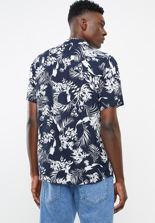 Only & Sons - Larry short sleeve all over print viscose shirt - navy