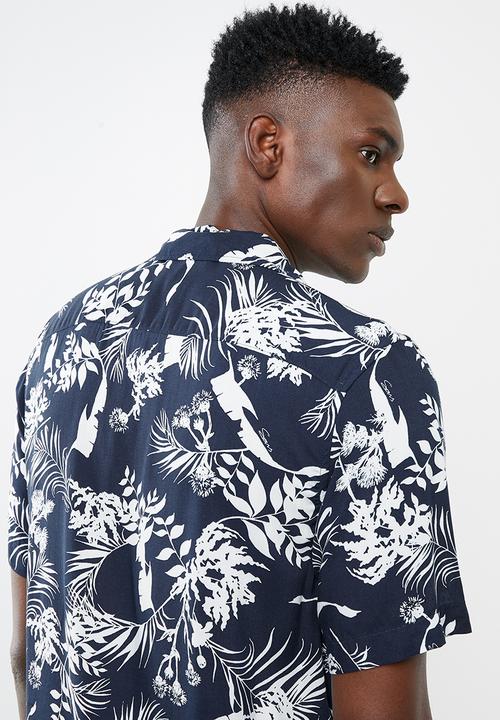 Only & Sons - Larry short sleeve all over print viscose shirt - navy
