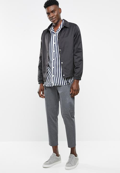 Only & Sons - Wayne short sleeve striped viscose shirt - navy