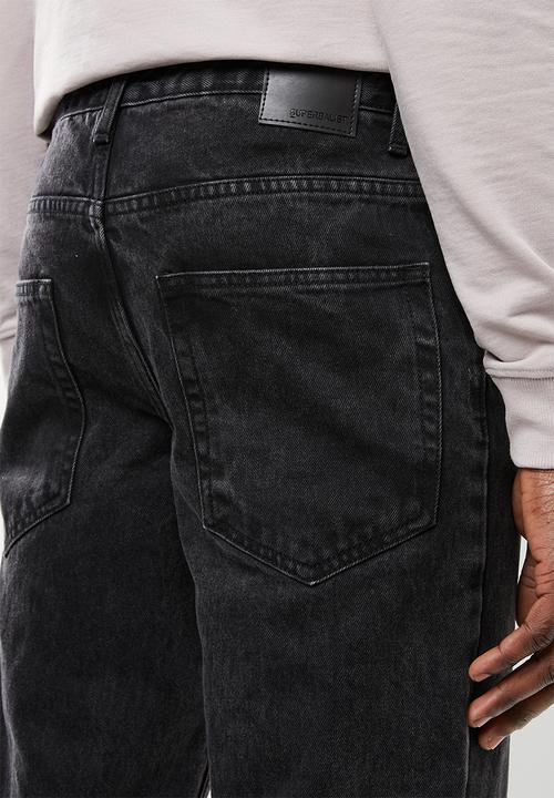 Superbalist - Regular fit tapered jeans - black