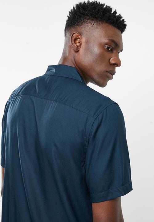Only & Sons - Mark short sleeve short viscose striped shirt - navy