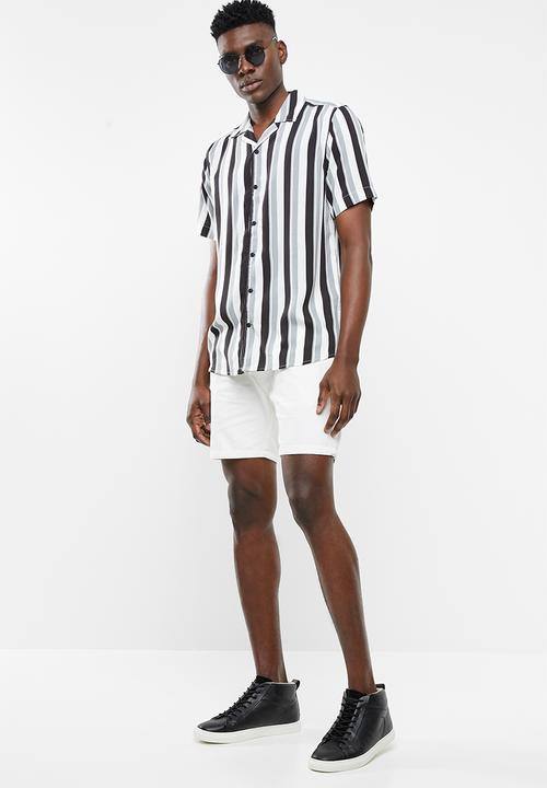 Brave Soul - Smith shorts - cream
