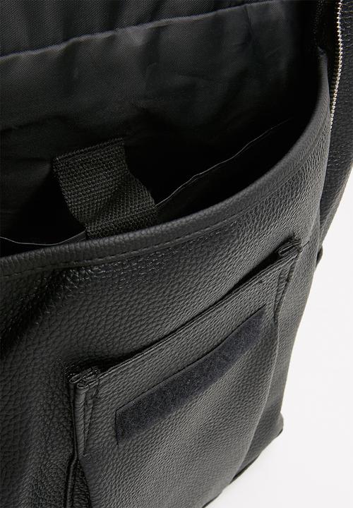Superbalist - Zip detail faux leather backpack - black