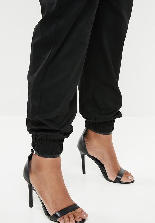 Missguided - Plain cargo trousers - black