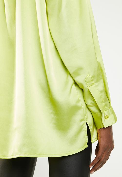 Missguided - Satin oversized shirt - green