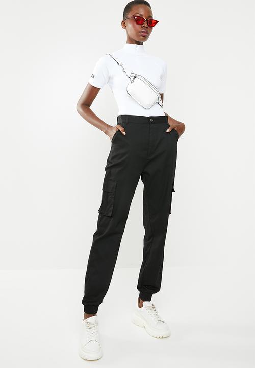Missguided - High neck zip up short sleeve bodysuit - white