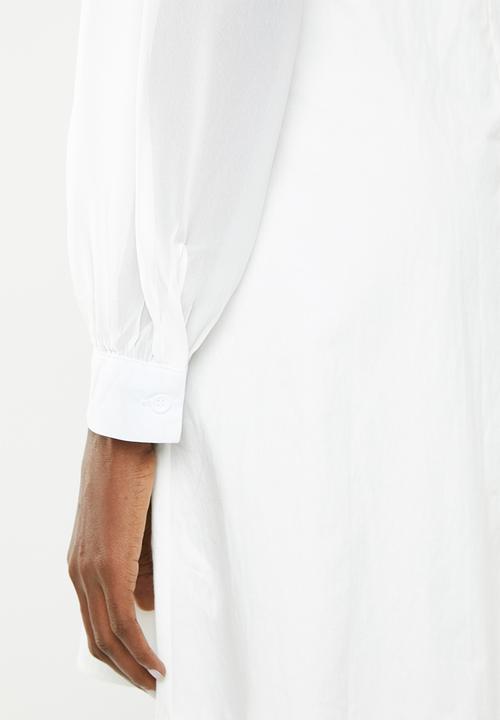 Missguided - Milkmaid hook and eye organza dress - white
