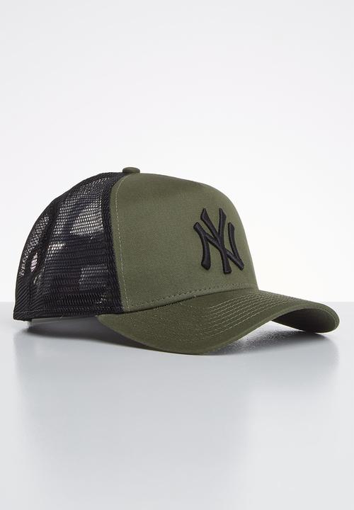 New Era - Trucker league essential New York Yankees - khaki & black 