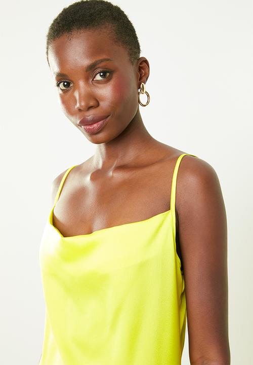 Missguided - Satin lace side split midaxi dress - yellow