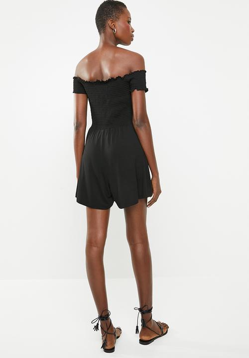 Superbalist - Off the shoulder shirred playsuit - black