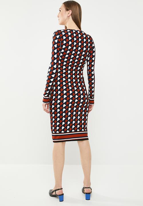 edit - Semi fitted knit dress - multi