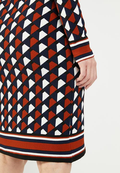 edit - Semi fitted knit dress - multi