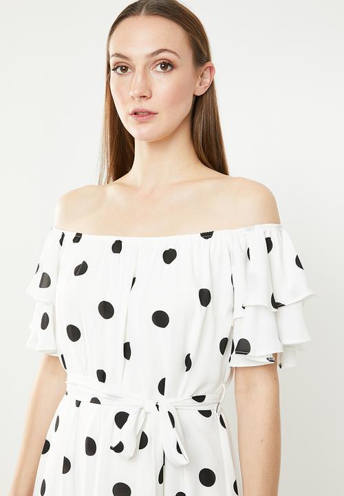 edit - Flutter sleeve shift dress - black and white