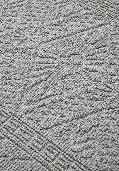 Sixth Floor - Dane woven diamond bath mat - light grey