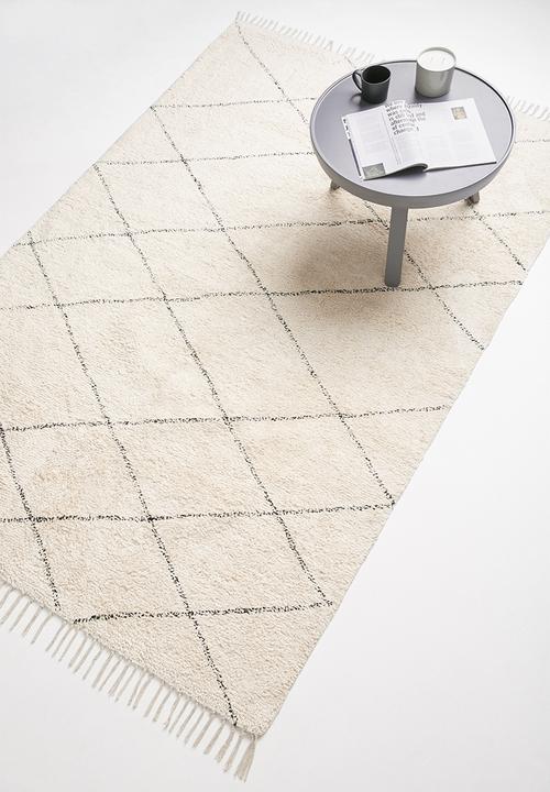 Sixth Floor - Raven tufted rug - cream