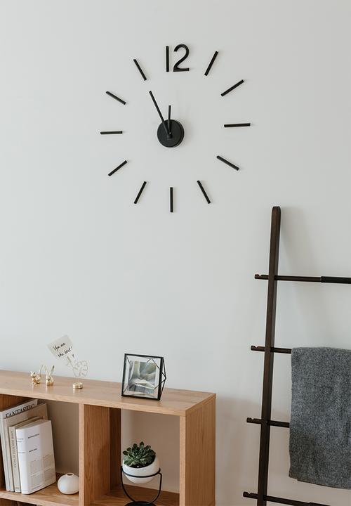 Umbra - Blink wall clock - black