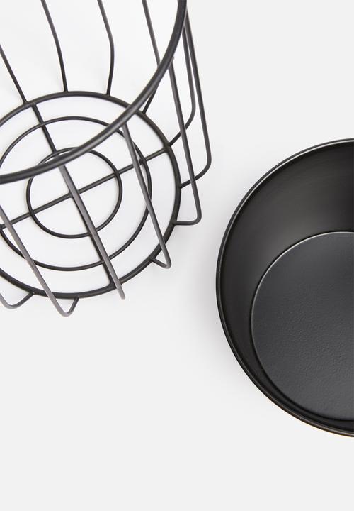 Sixth Floor - Nellie planter - black