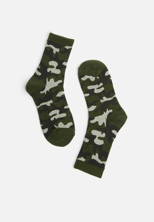 Cotton On - Ribbed crew socks - green