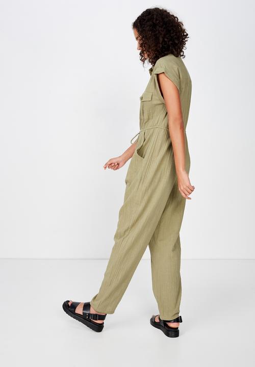 Cotton On - Woven Isabella utility jumpsuit  - green