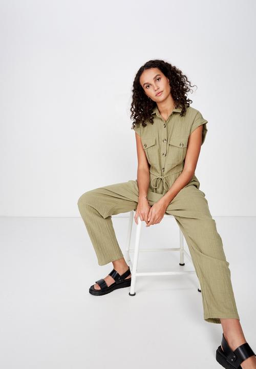 Cotton On - Woven Isabella utility jumpsuit  - green