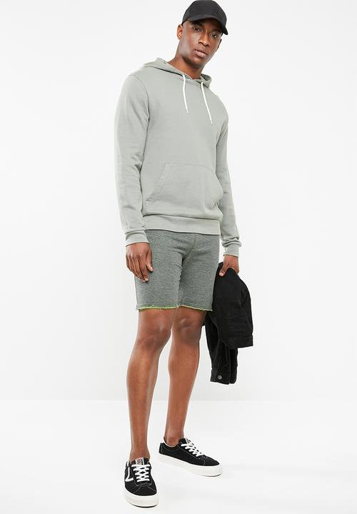 STYLE REPUBLIC - Raw trim short - green