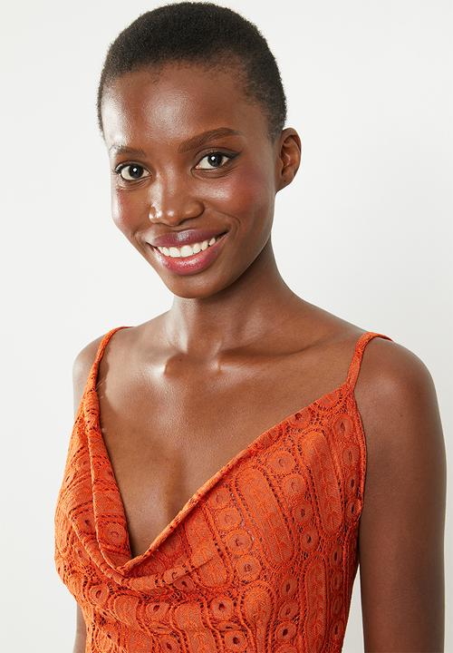 Missguided - Cowl neck lace mini dress - rust
