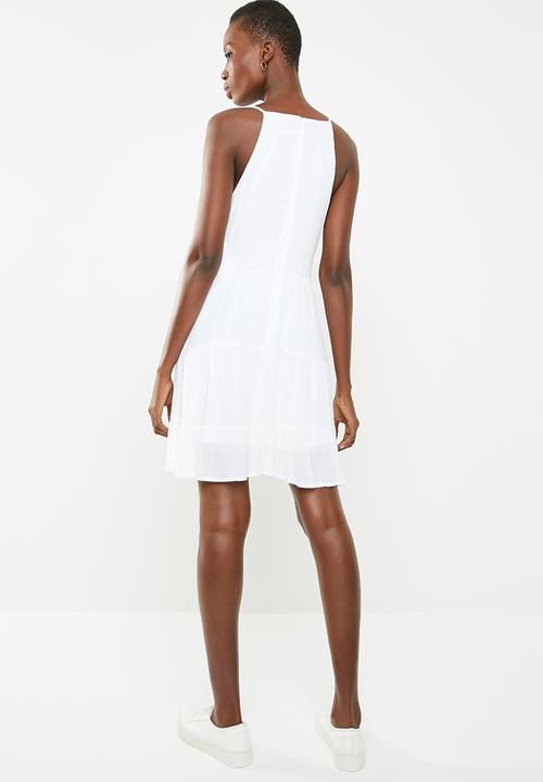 Missguided - Square neck crinkle shift dress - white