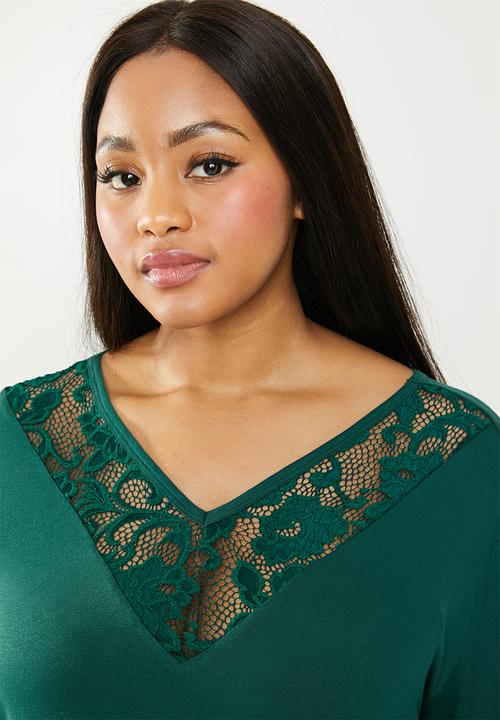 edit Plus - Lace inset v-neck top - green