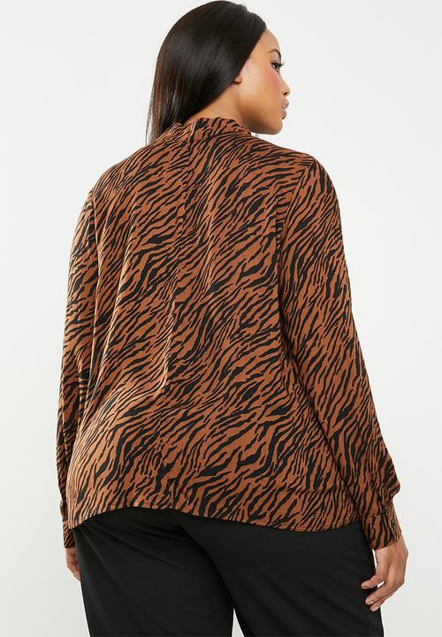 edit Plus - Kitty bow soft shirt - brown & black