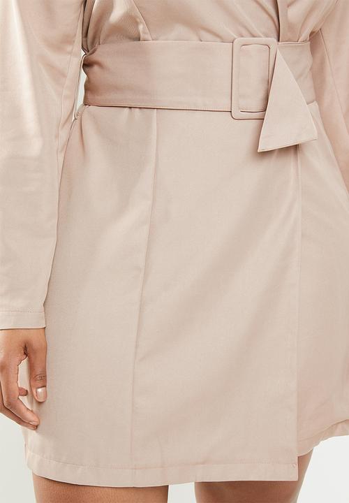 Missguided - Belted blazer dress - neutral