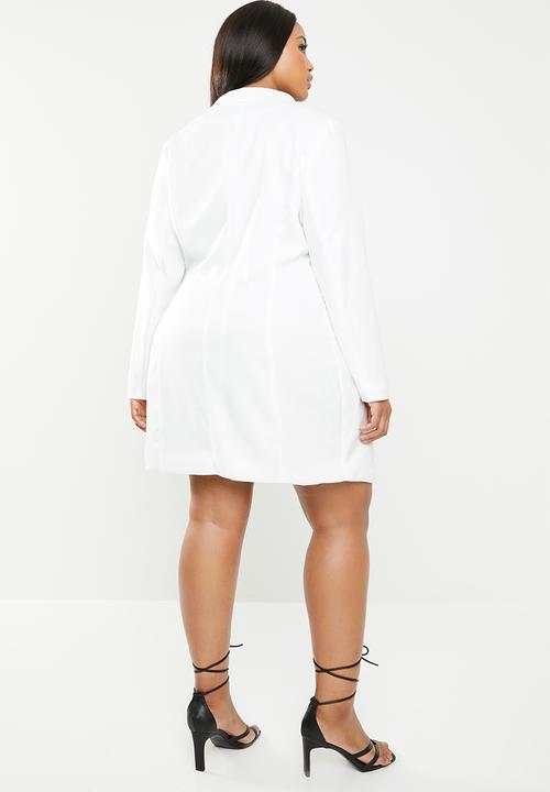 Missguided - Curve asymmetric blazer dress - white