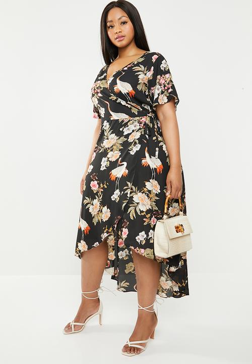 Missguided - Curve wrap floral printed midi dress - black