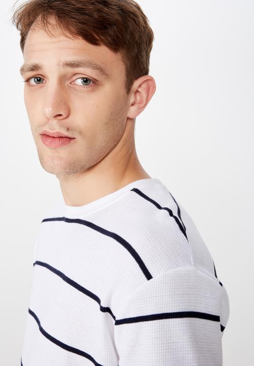Cotton On - Waffle tee - white & navy