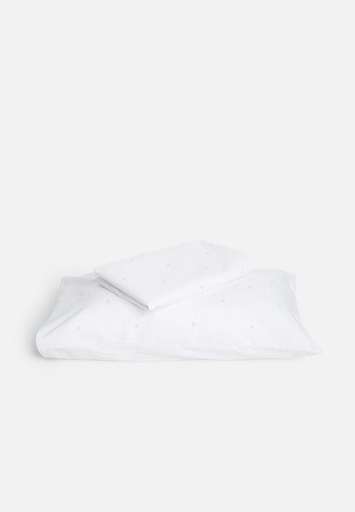 DNU Sheraton - Mia embroidered duvet cover set - white & blue