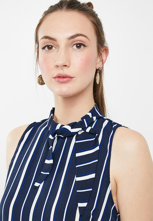 STYLE REPUBLIC - High neck kittybow blouse - multi