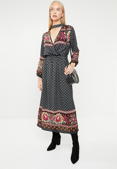 STYLE REPUBLIC - Bell sleeve maxi dress - multi 
