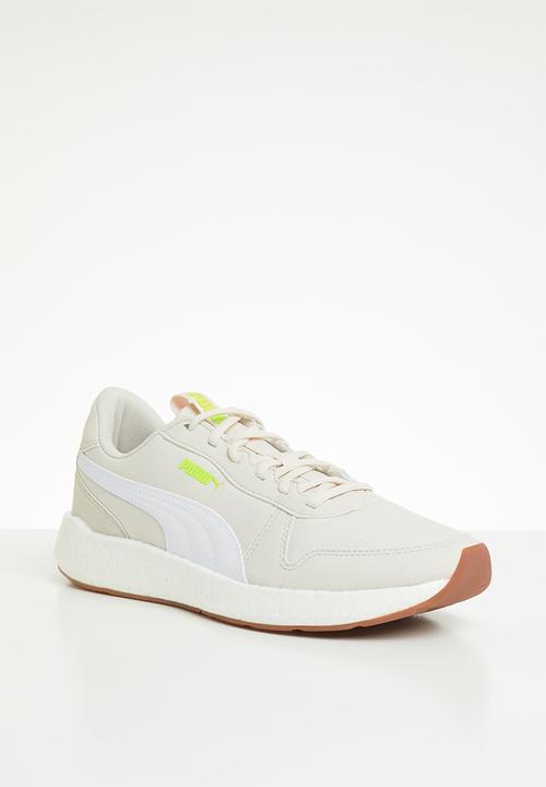 PUMA - Nrgy neko retro wns - pastel parchment & puma white
