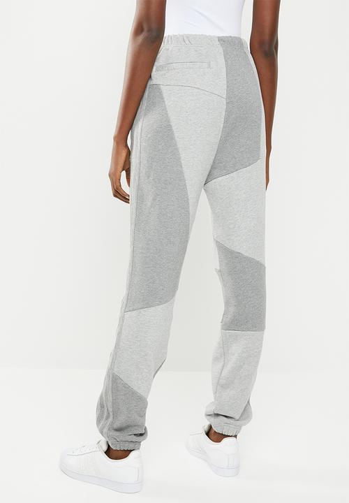 adidas Originals - Danielle cathari x adidas originals sweatpants - grey