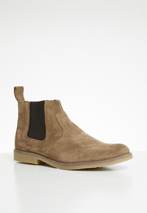 Superbalist - Kyle suede chelsea boot - brown