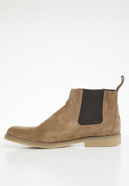 Superbalist - Kyle suede chelsea boot - brown