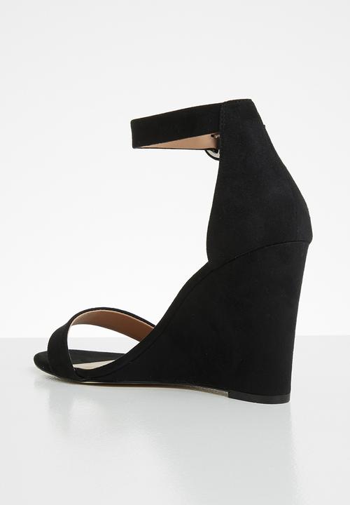 Call It Spring - Portree heel - black