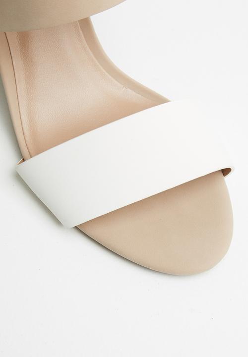 Call It Spring - Rogidae heel - neutral & white