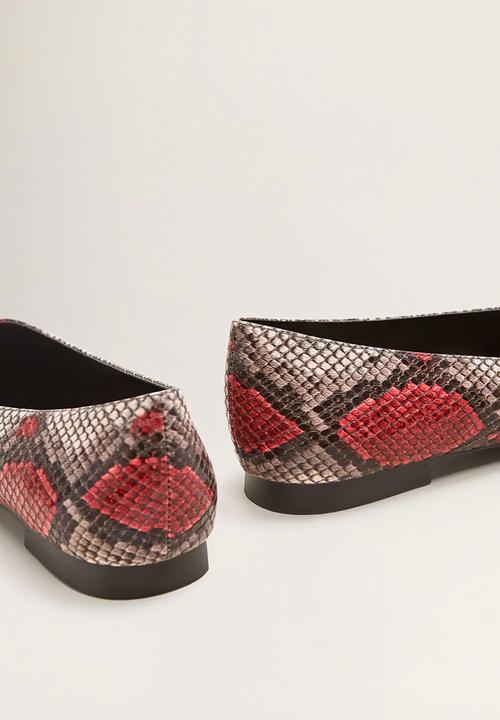 MANGO - Faux leather snakeskin pump - red