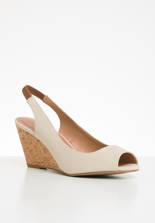 Call It Spring - Aristata wedge - neutral
