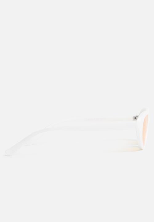 Superbalist - Rita retro sunglasses - white & orange 