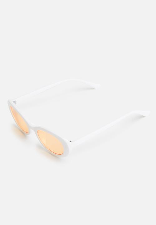Superbalist - Rita retro sunglasses - white & orange 