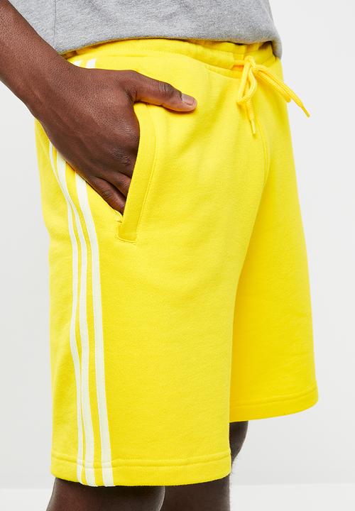 adidas Originals - Blc 3-stripe short - yellow