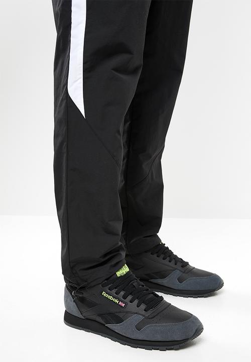 Reebok Classic - Cl track pants - black & white