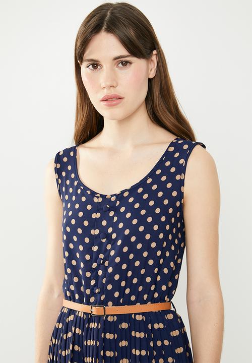 edit - Sleeveless dress with pleats - navy & beige