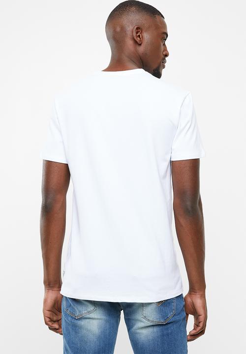 GUESS - Guess triangle rubber tee - white